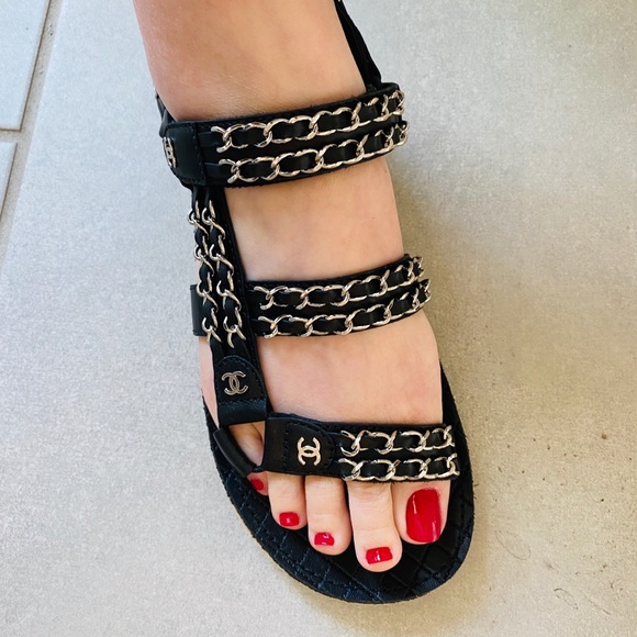 💓Sold💓Chanel Chain Plain Leather Sandals - Picture 8 of 11
